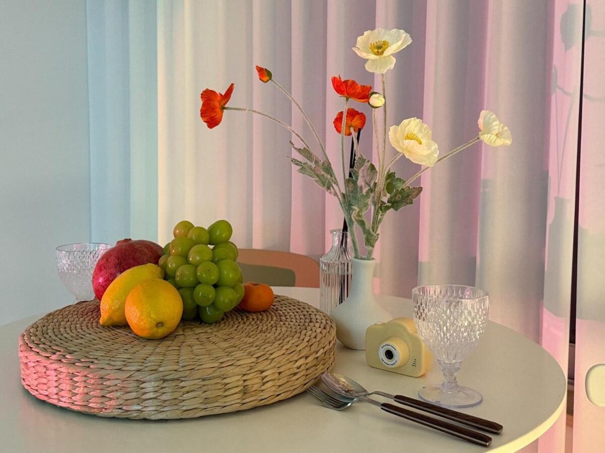 Nest Apartment *